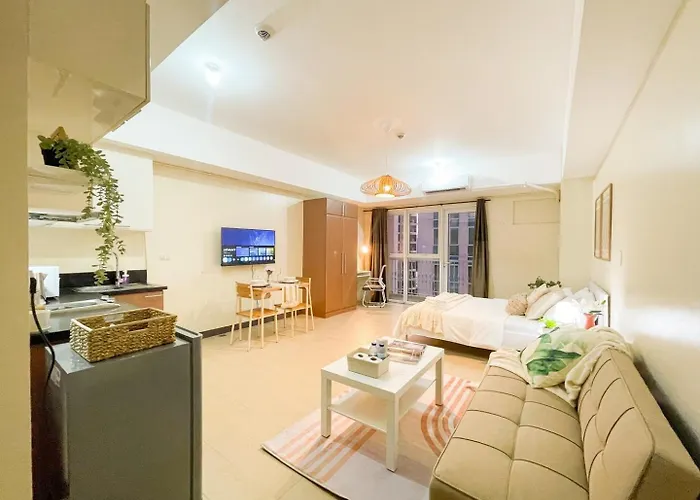 Stylish 1br Venice Mall, Pool, Fast Wifi #vlrtc17e Manila