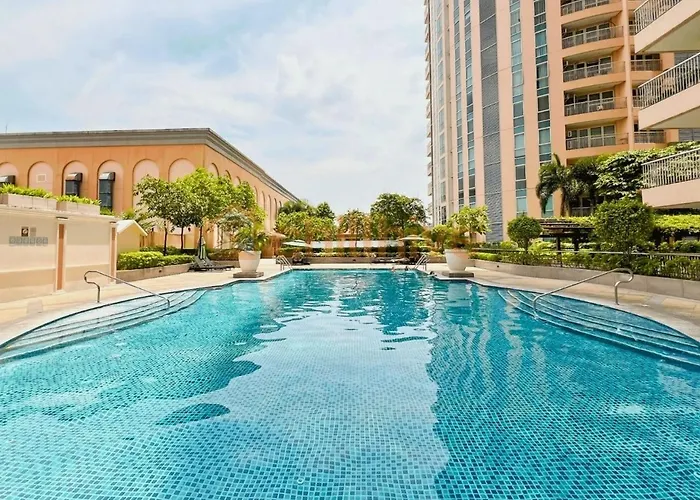 Stylish 1br Venice Mall, Pool, Fast Wifi #vlrtc17e Holiday home *